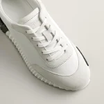 Bouncing sneaker - Image 6